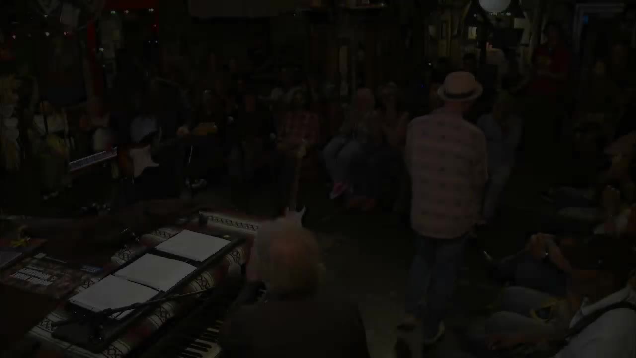 Kulak's - 08 Nobody Knows My Name.mp4