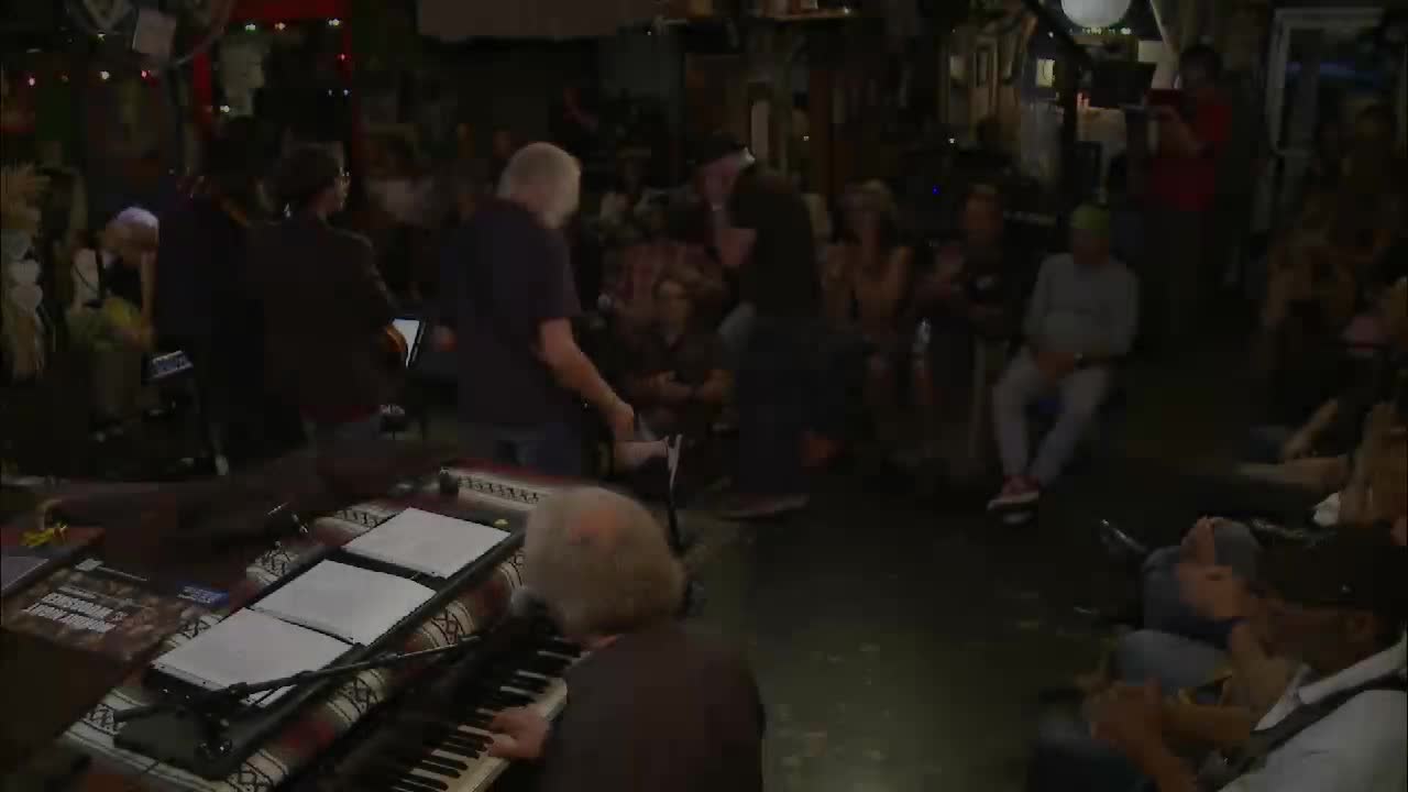 Kulak's - 04 Before They All Slip Away.mp4